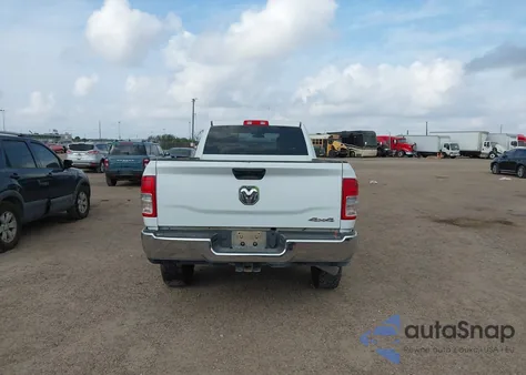 2022 Ram 2500 Tradesman 4X4 8' Box из США, поврежденный, VIN 3C6UR5HJ2NG366392